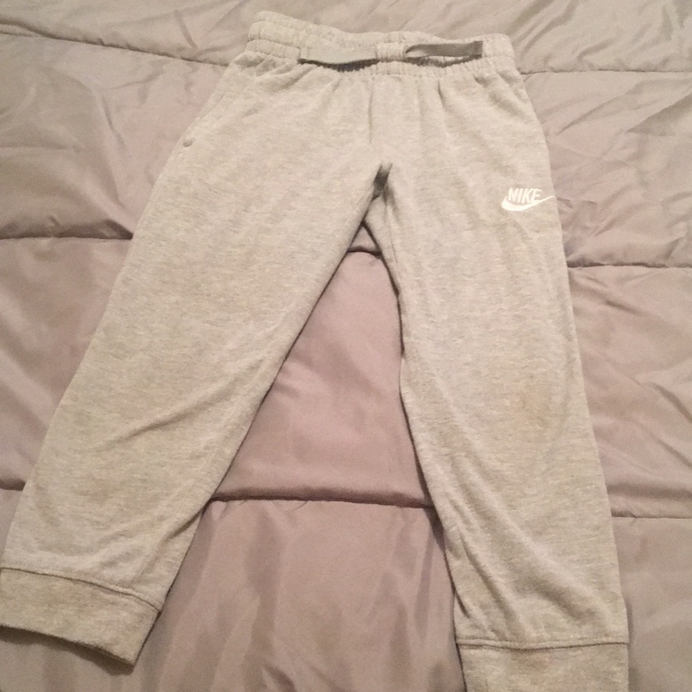 Nike boys 6 sweatpants
